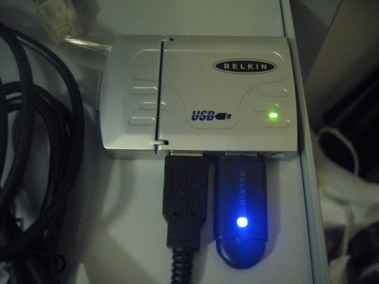 USB mini-hub attached to 'ayeka'